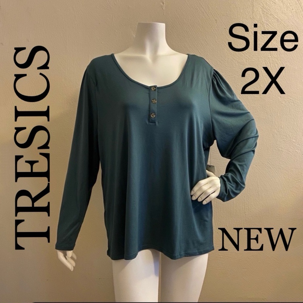5/$15💥 Tresics Elegant Lightweight Blouse Top Tee